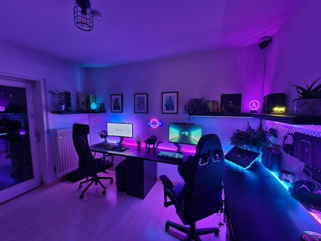 Gaming Gadgets: The Evolution of Play